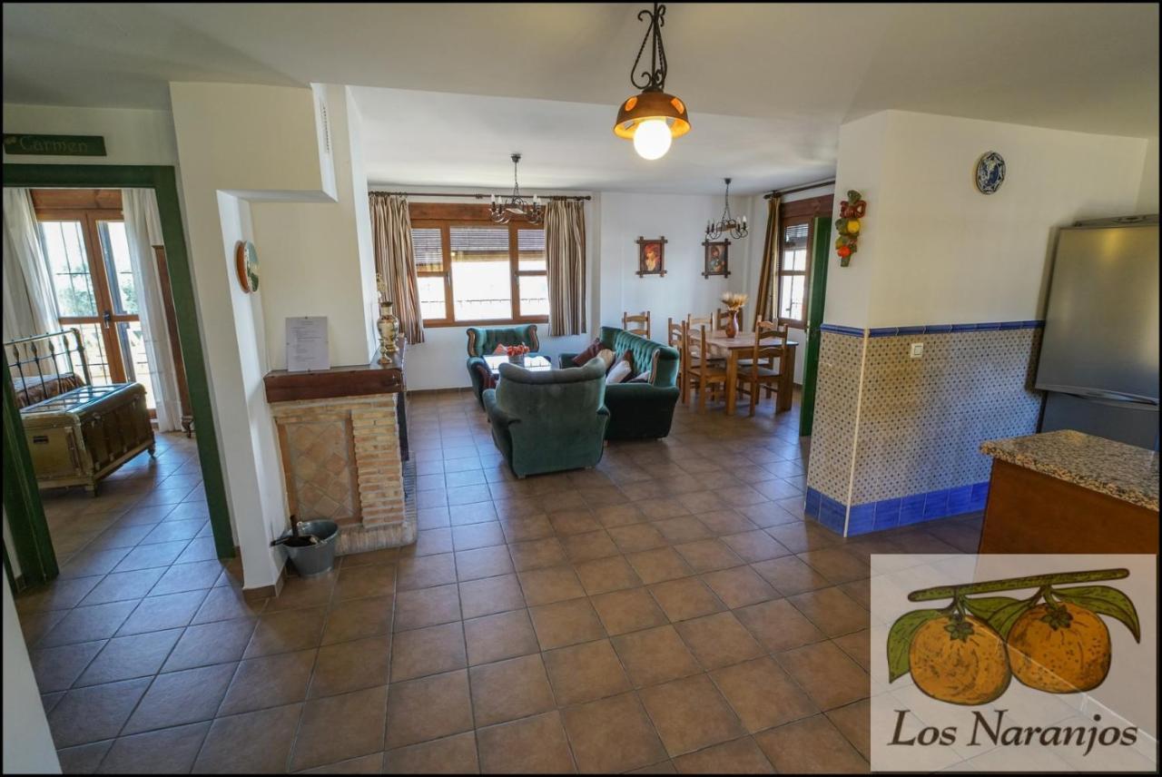 Hostal Y Apartamento Rural Los Naranjos Melegis Bagian luar foto